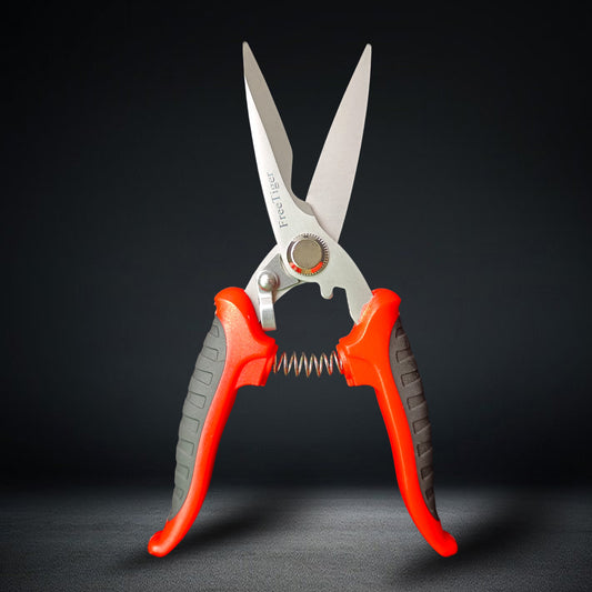 FreeTiger Garden Scissors with Use-Friendly Safety Lock