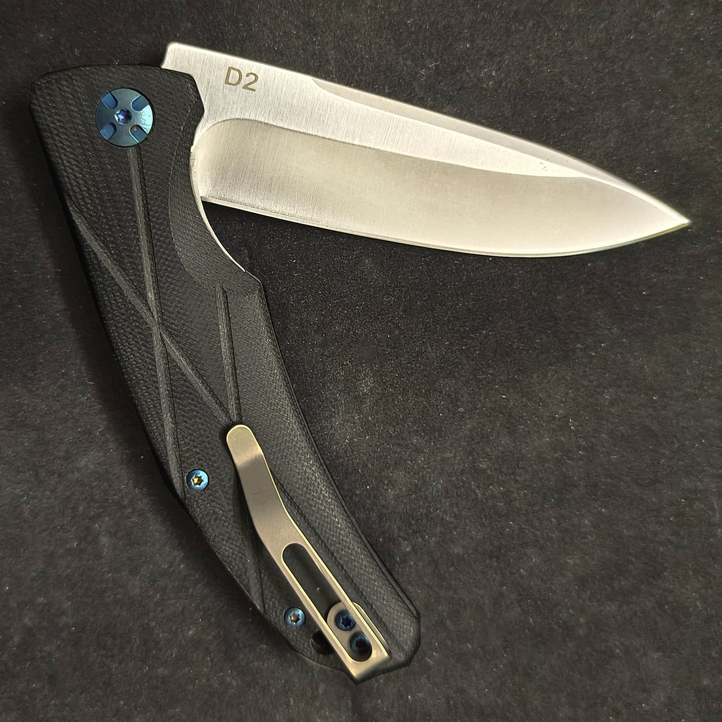 FreeTiger FT226 Folding Knife with D2 Blade G10 Handle