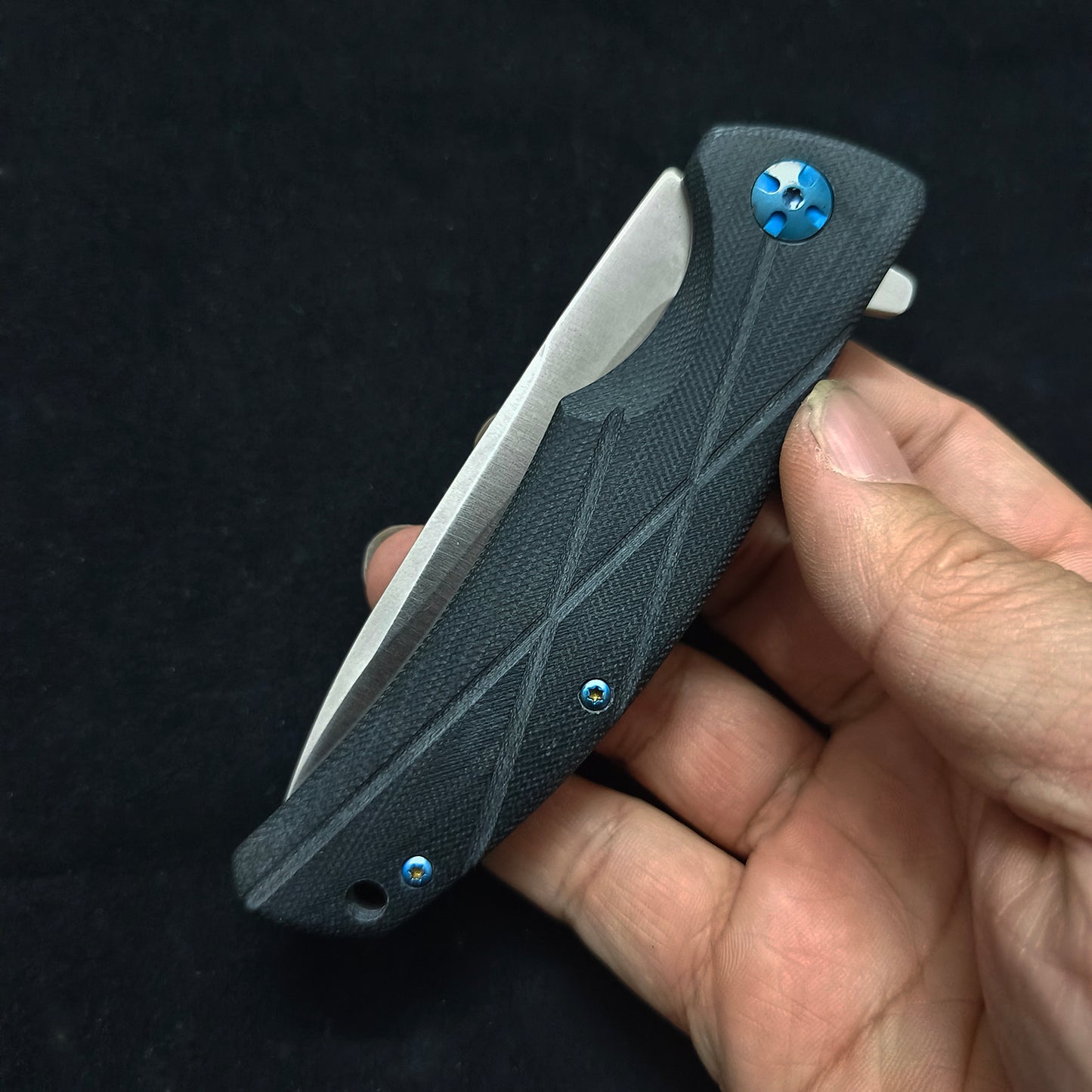 FreeTiger FT226 Folding Knife with D2 Blade G10 Handle