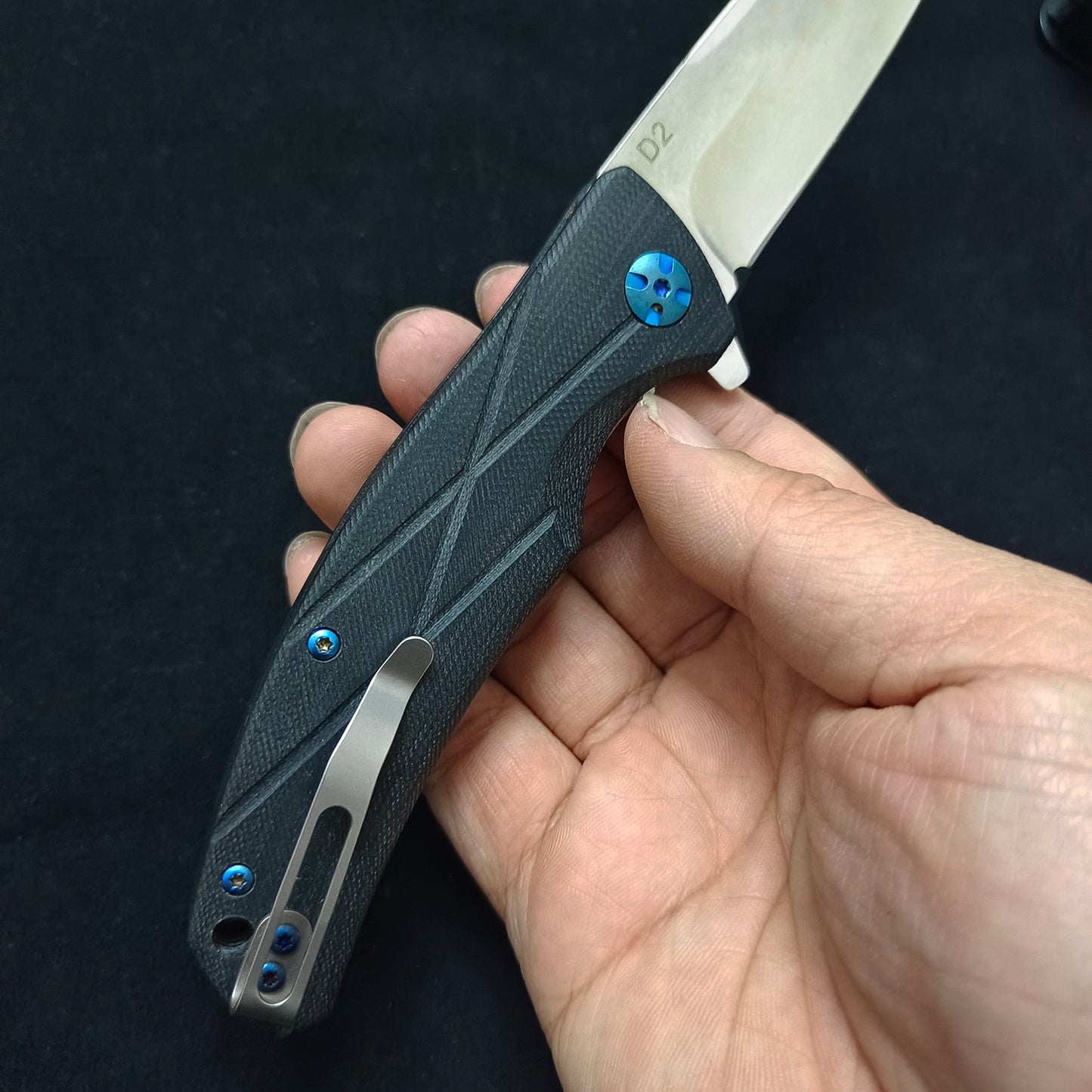 FreeTiger FT226 Folding Knife with D2 Blade G10 Handle